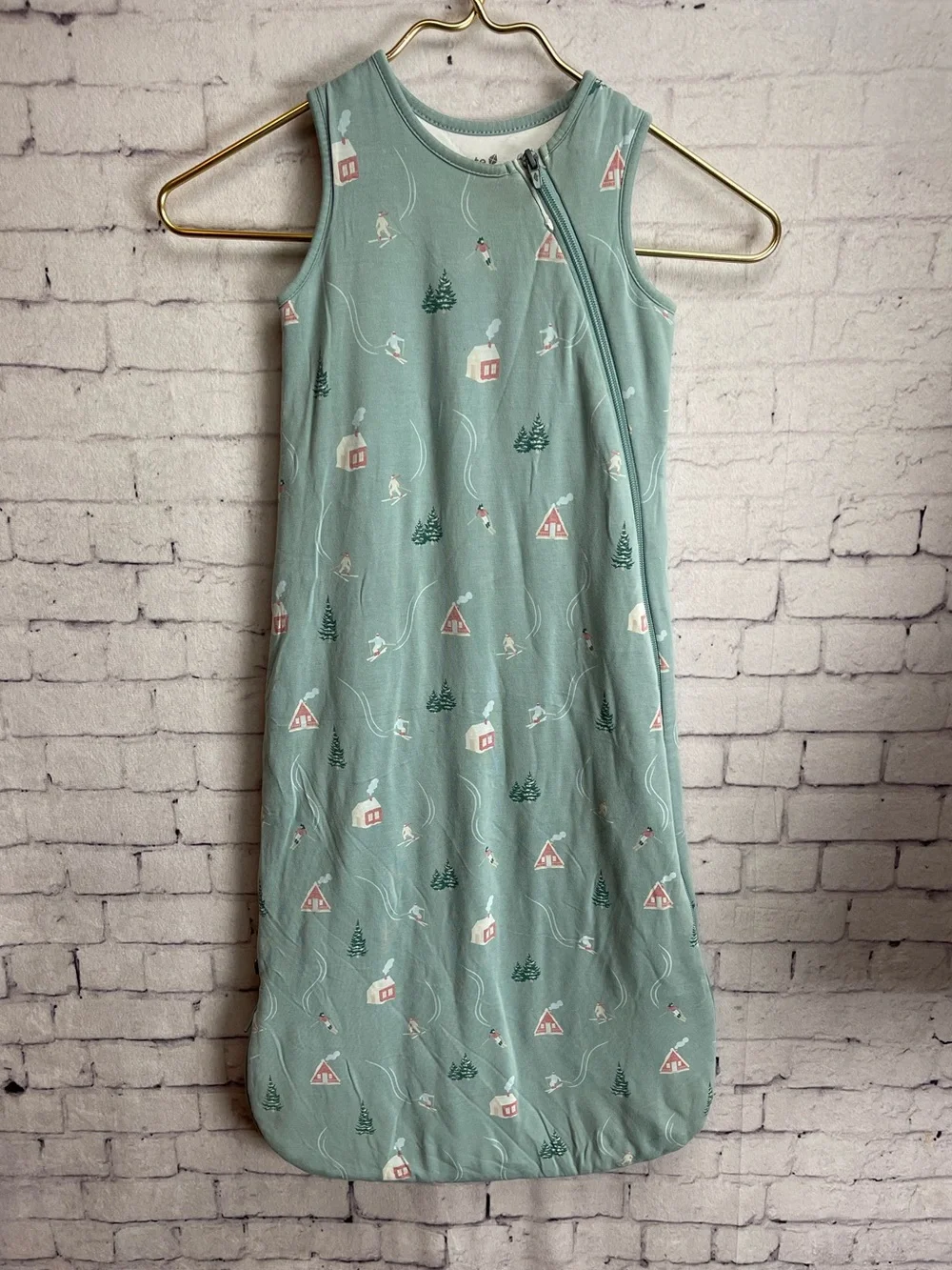 Kyte baby size medium 1.0 tog alpine village sleep sack